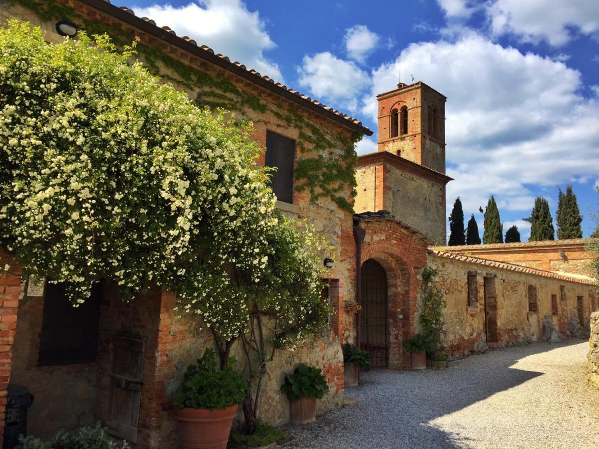 Fattoria Monastero Sant'Anna In Camprena Villa ปีเอนซา ภายนอก รูปภาพ