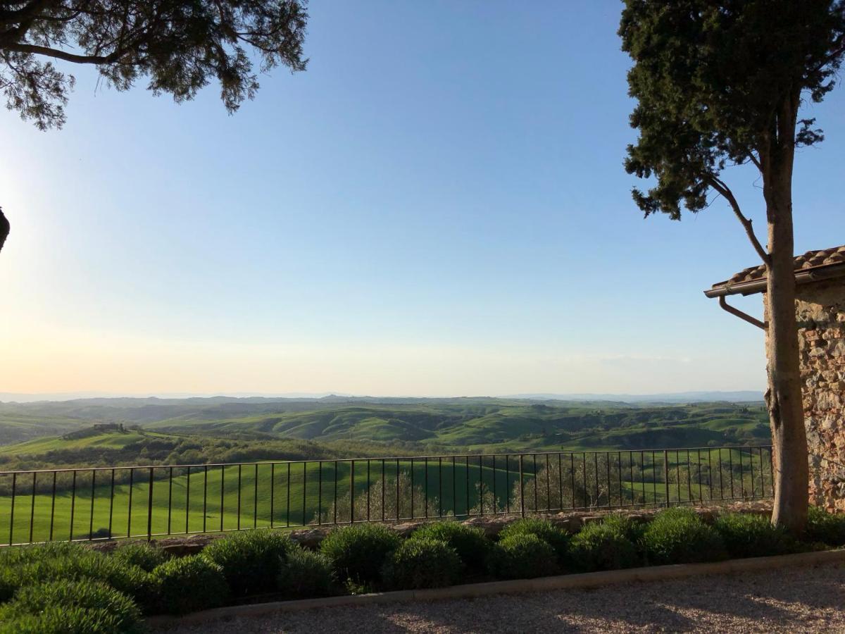 Fattoria Monastero Sant'Anna In Camprena Villa ปีเอนซา ภายนอก รูปภาพ