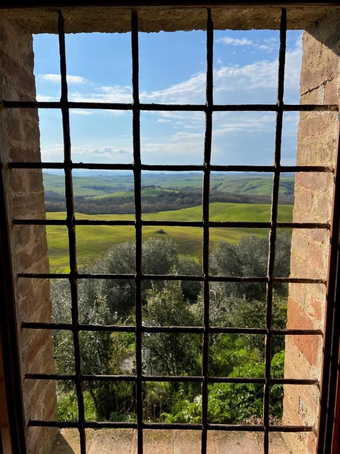 Fattoria Monastero Sant'Anna In Camprena Villa ปีเอนซา ภายนอก รูปภาพ